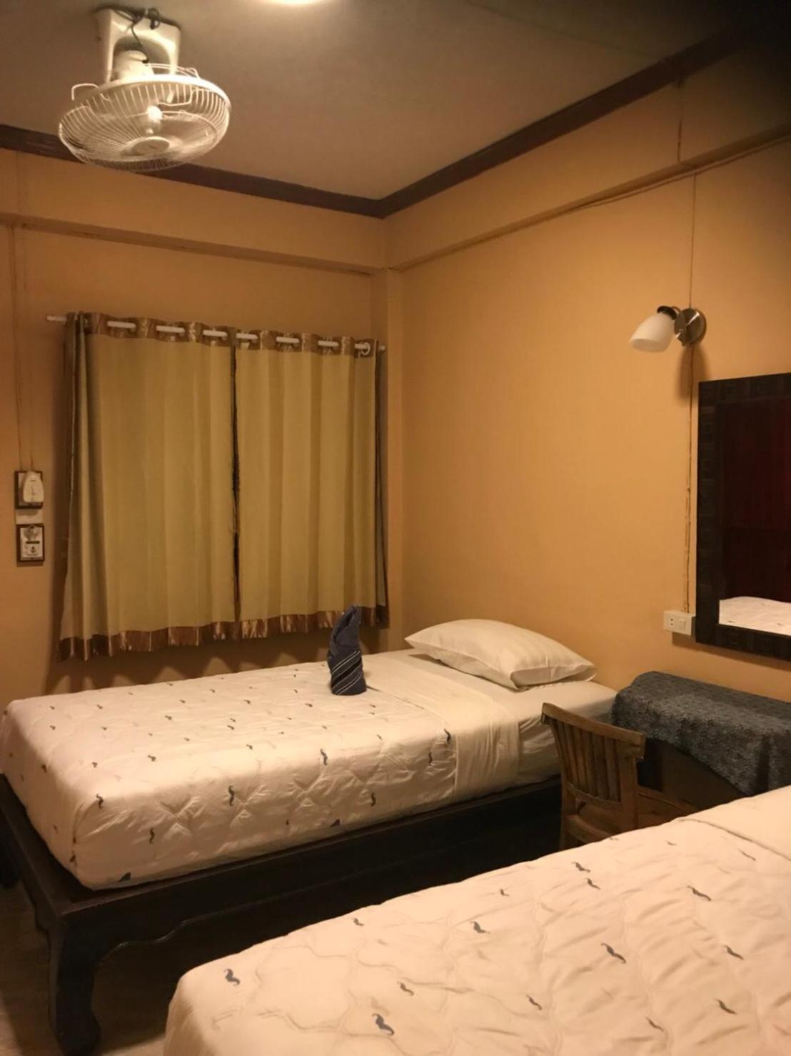 S.K. House 1 Hotel Chiang Mai Phòng bức ảnh