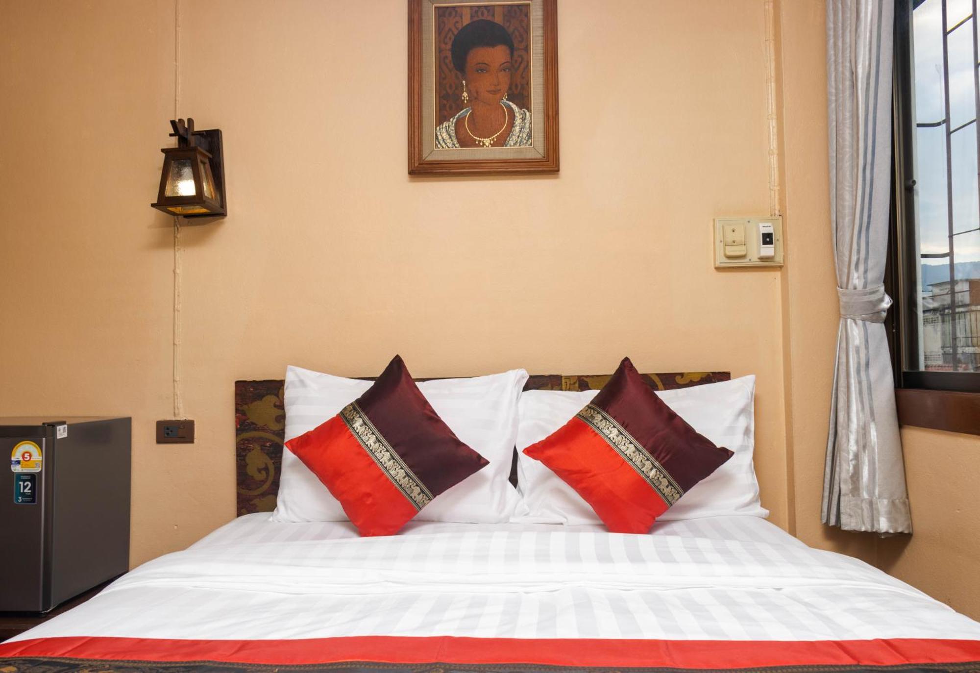 S.K. House 1 Hotel Chiang Mai Ngoại thất bức ảnh