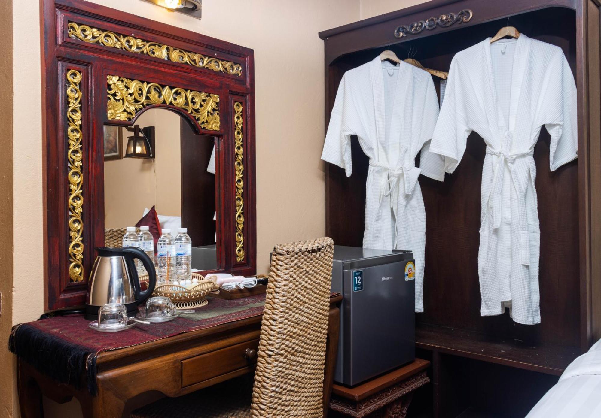 S.K. House 1 Hotel Chiang Mai Ngoại thất bức ảnh